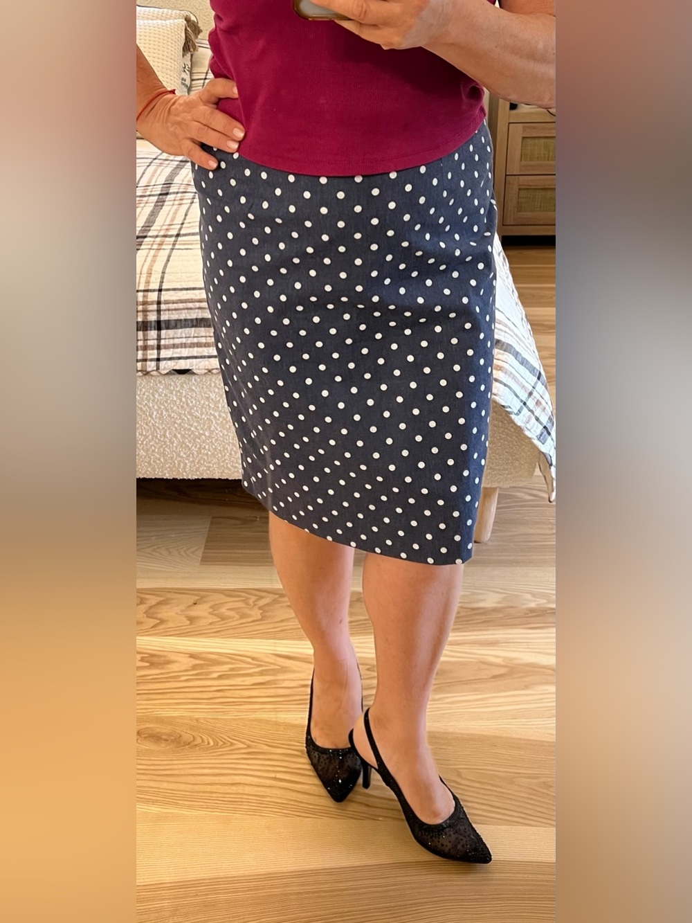 Anthropologie Navy Polka Dot Skirt pensil size L/12